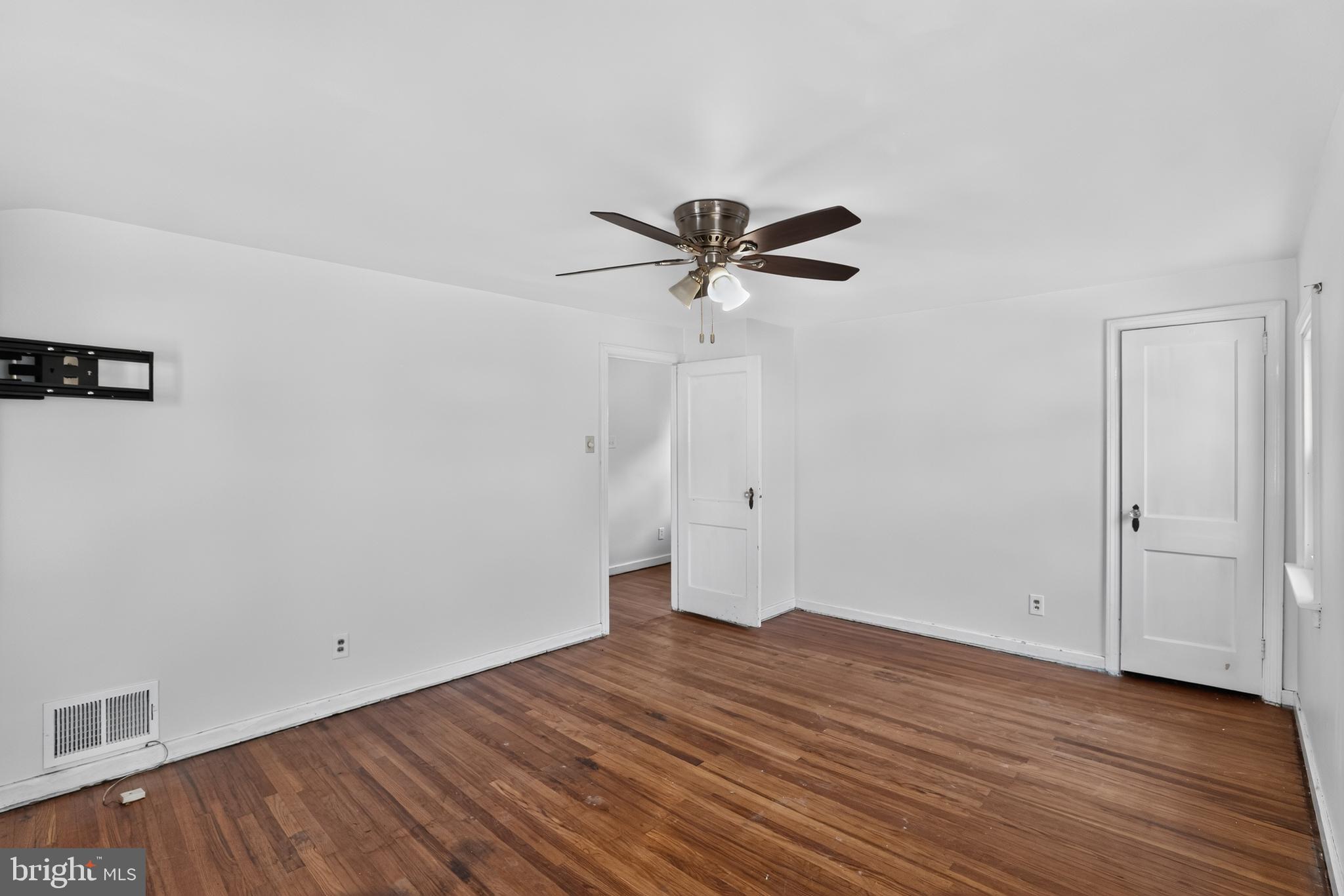 1212 Meadow Road Woodlyn, PA 19094 - Photo 23 of 30 Gallery Image 23