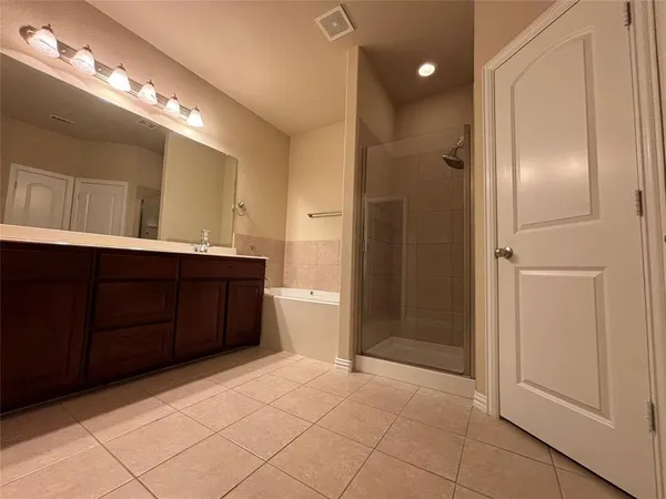 $469,900 | 3736 Sicily Street, Irving, TX 75038