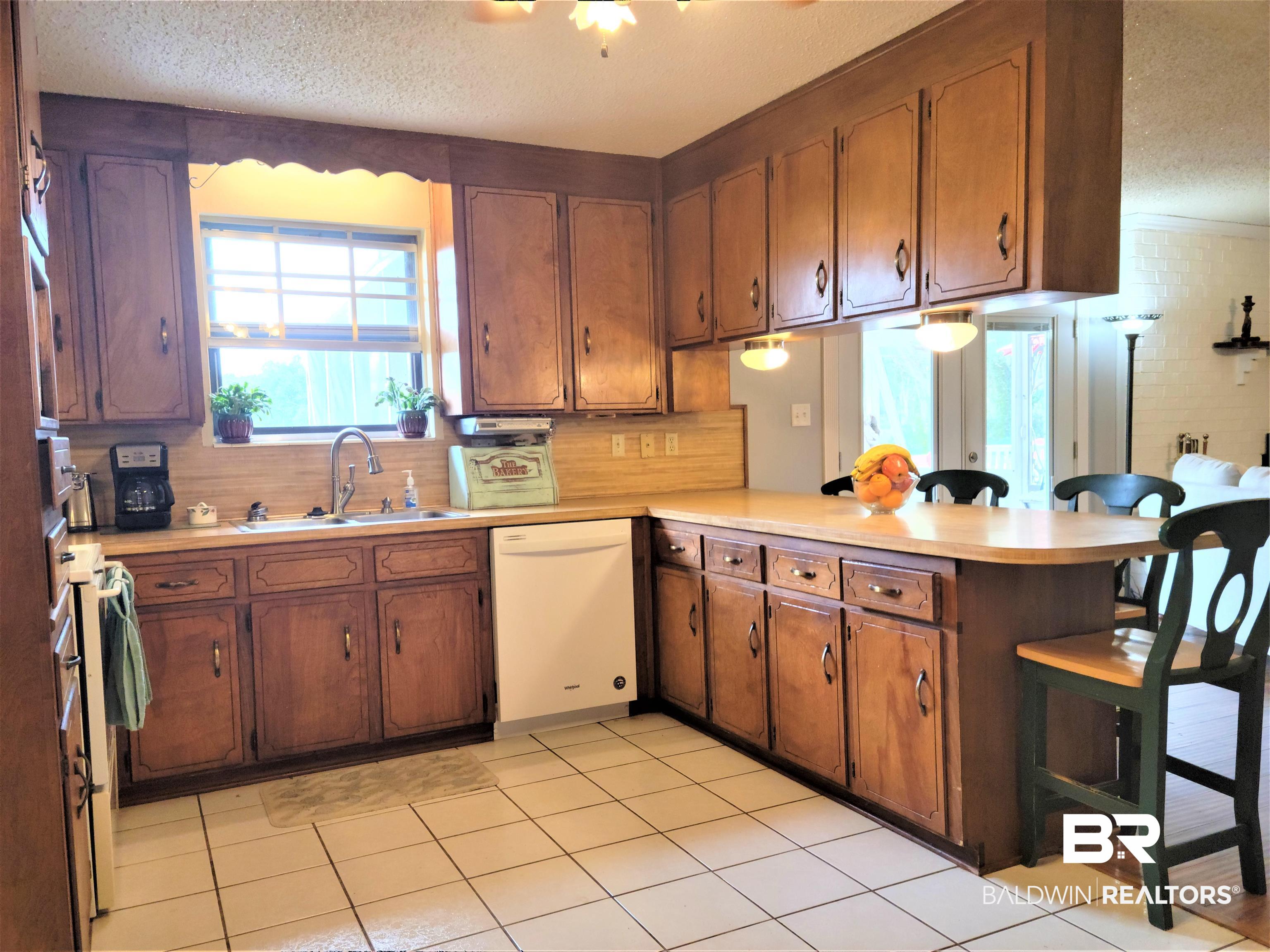 612 East Greenwood Road Summerdale, AL 36580 - Photo 11 of 27