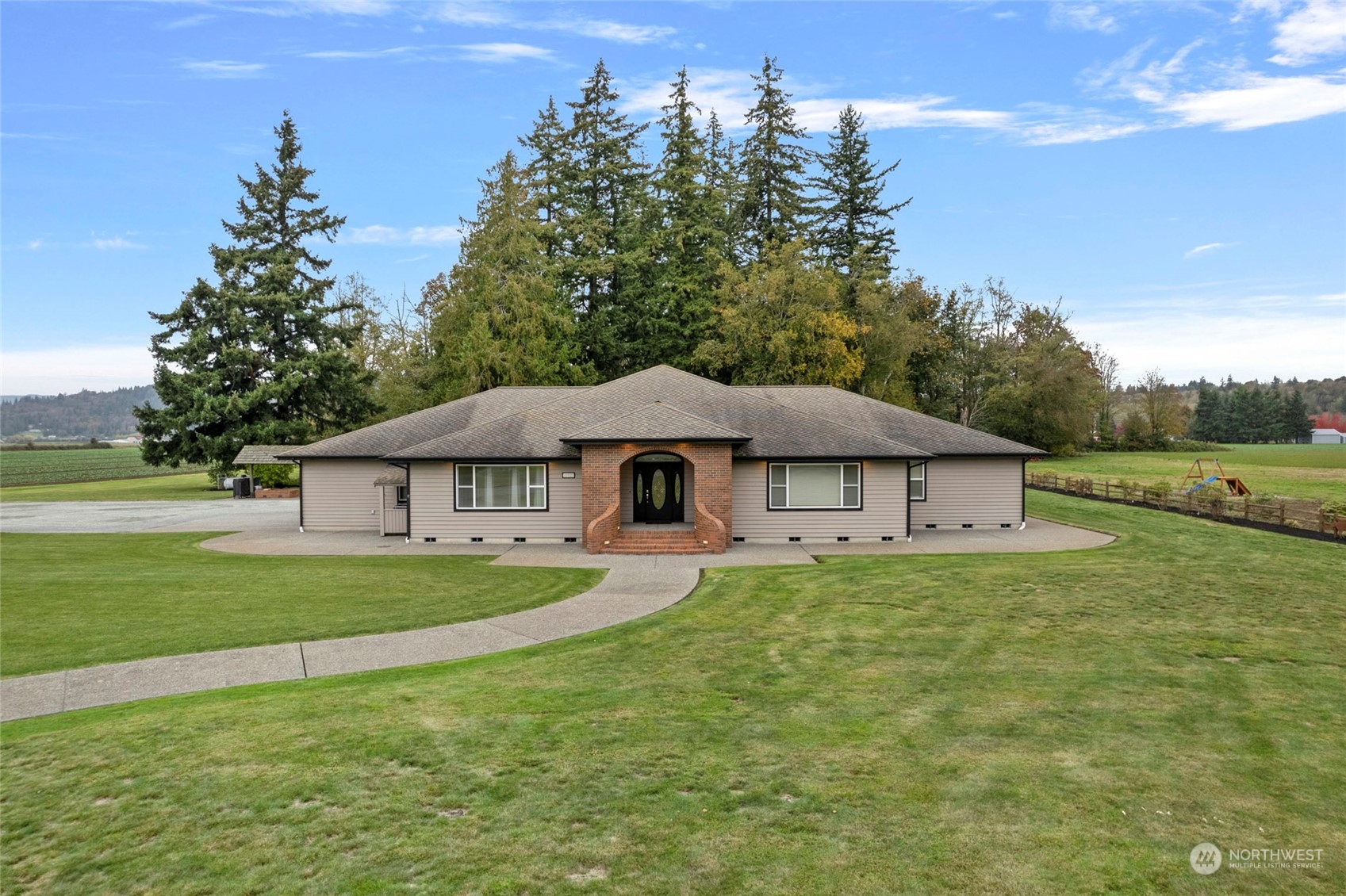 21627 Ratchford Road Sedro-Woolley, WA 98284 - Photo 1 of 40 Gallery Image 1