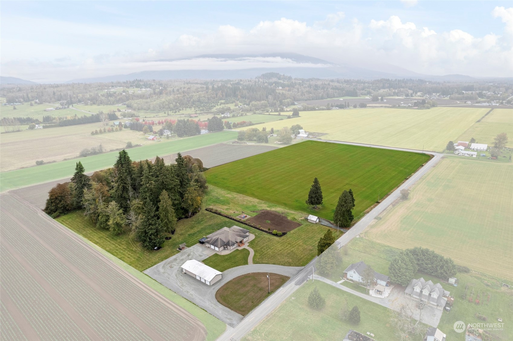 21627 Ratchford Road Sedro-Woolley, WA 98284 - Photo 3 of 40 Gallery Image 3