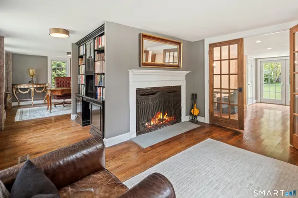 $2,700,000 | 28 Bulkley Avenue North, Westport, CT 06880
