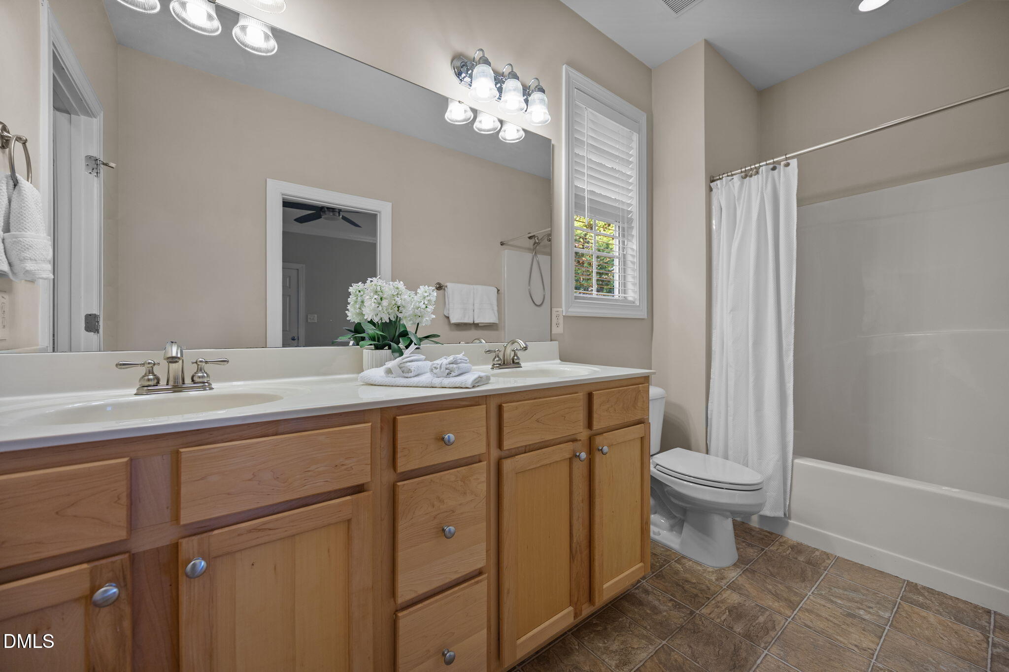 1608 Old Sexton Road Fuquay-Varina, NC 27526 - Photo 15 of 28 Primary Bath