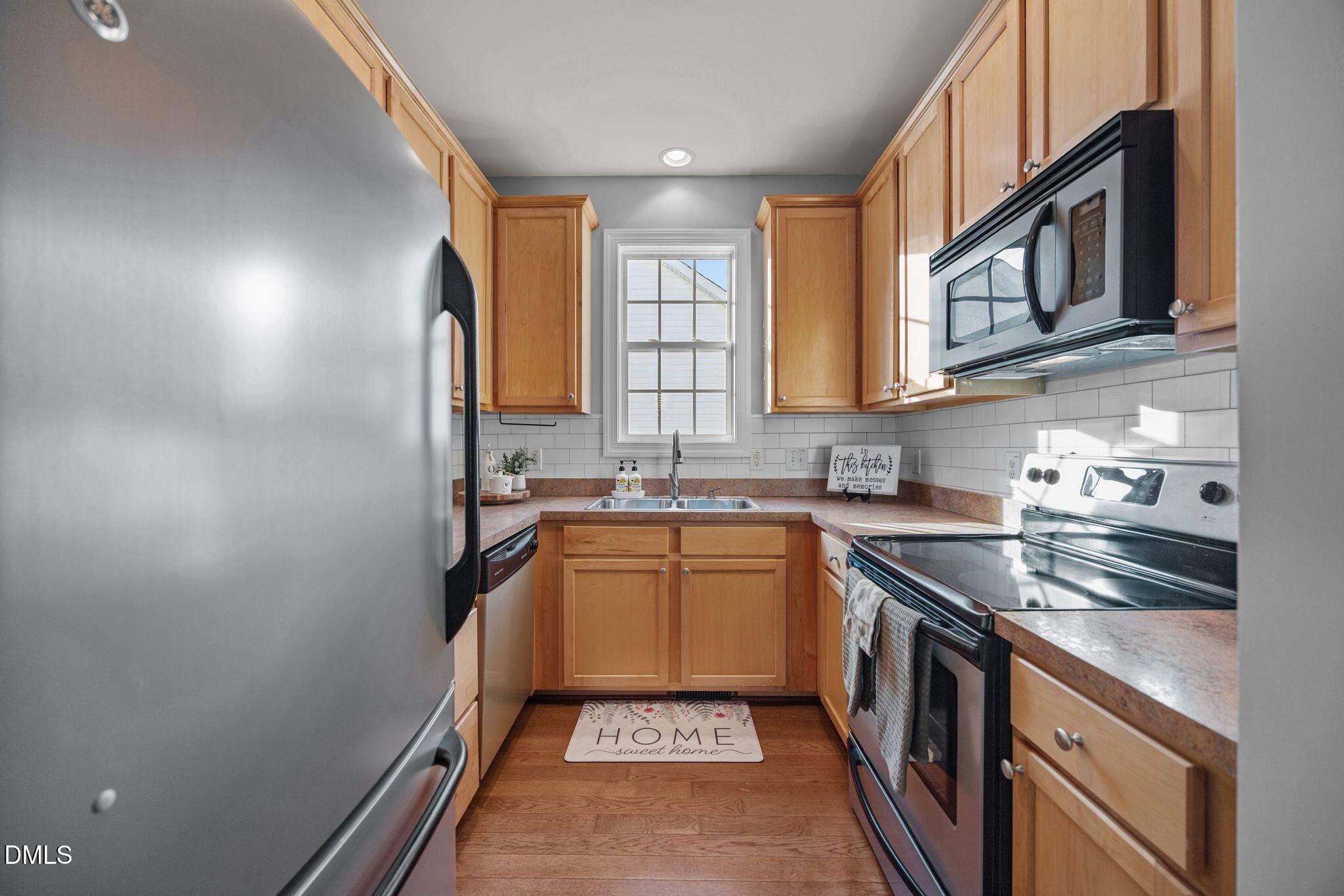 1608 Old Sexton Road Fuquay-Varina, NC 27526 - Photo 18 of 28 Kitchen