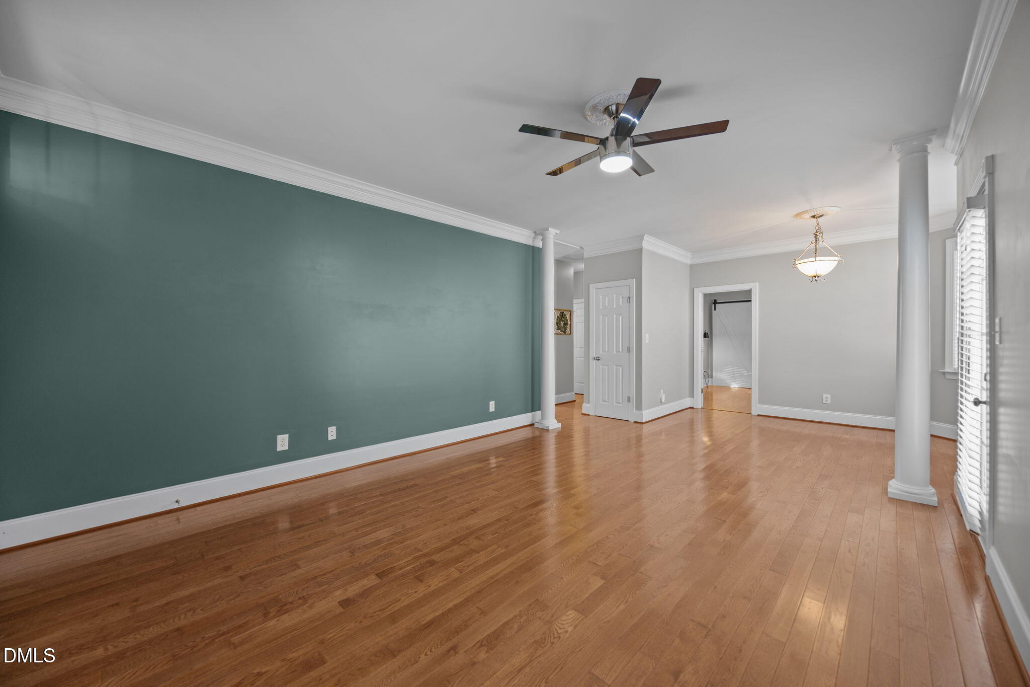 1608 Old Sexton Road Fuquay-Varina, NC 27526 - Photo 4 of 28 Living Room