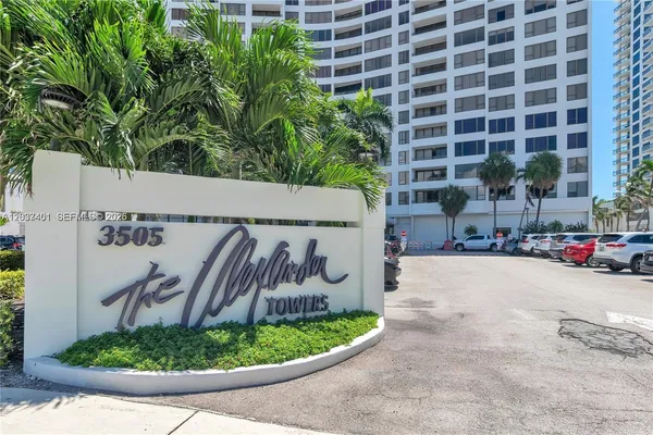 $4,500 | 3505 South Ocean Drive, Unit 208, Hollywood, FL 33019