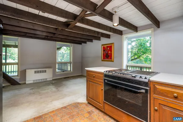 $1,950,000 | 18 Providence Lane, Waynesboro, VA 22980
