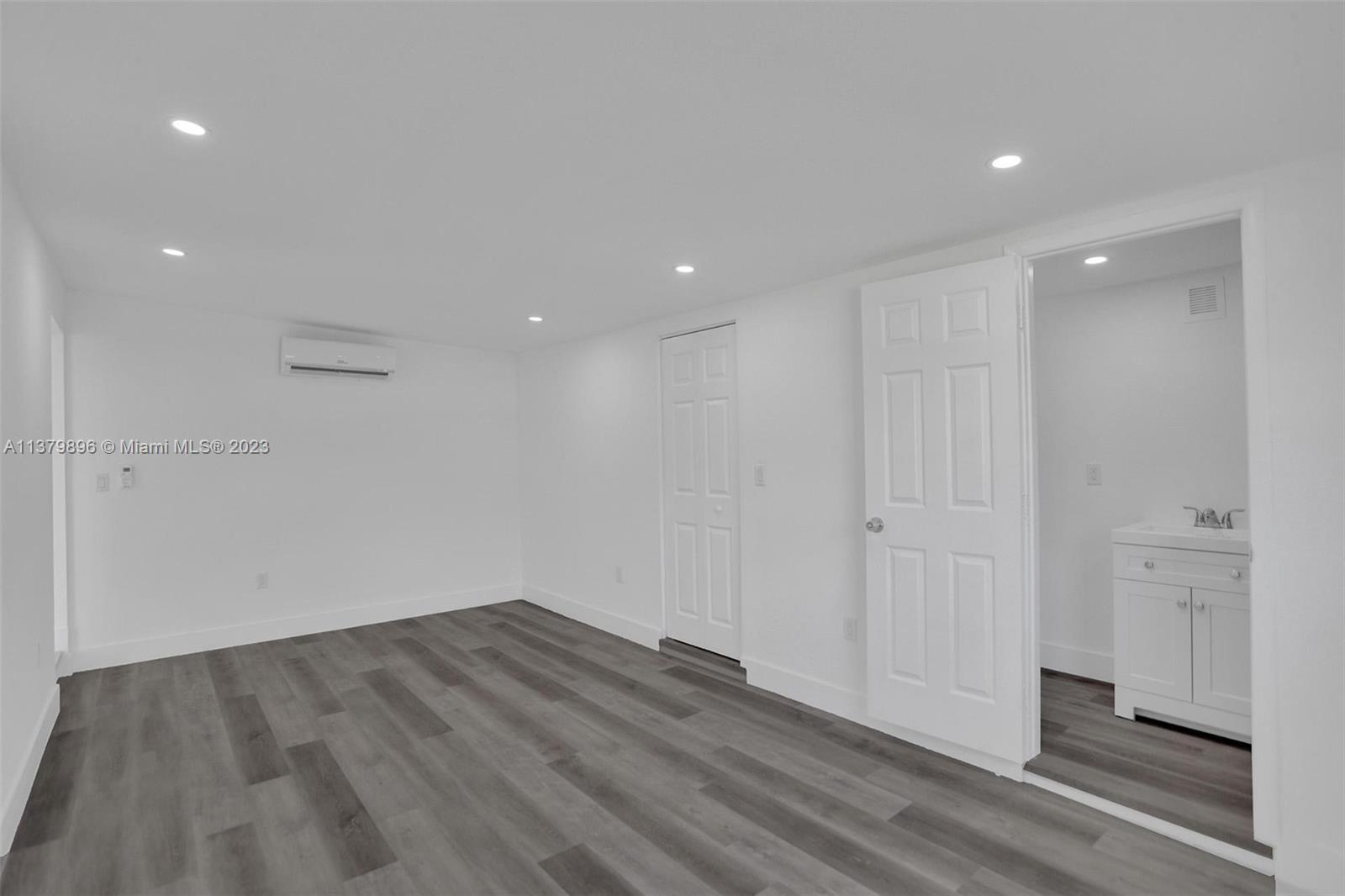 6842 Northwest 13th Street Plantation, FL 33313 - Photo 15 of 33 a view of empty room