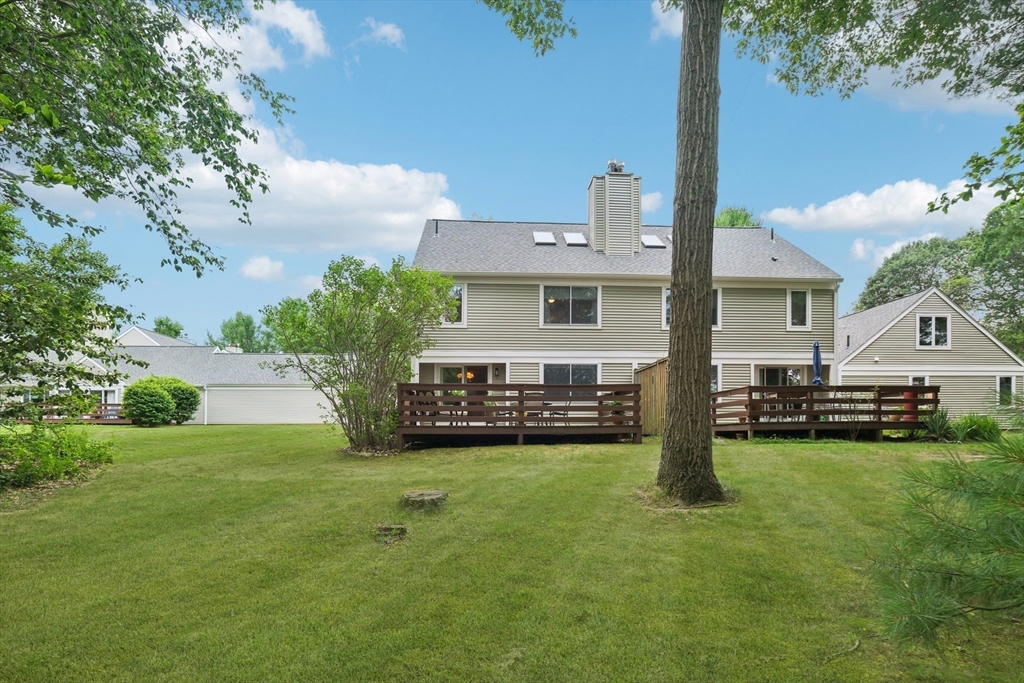 117 Stone Ridge Road, Unit 117 Franklin, MA 02038 - Photo 16 of 36 Gallery Image 16