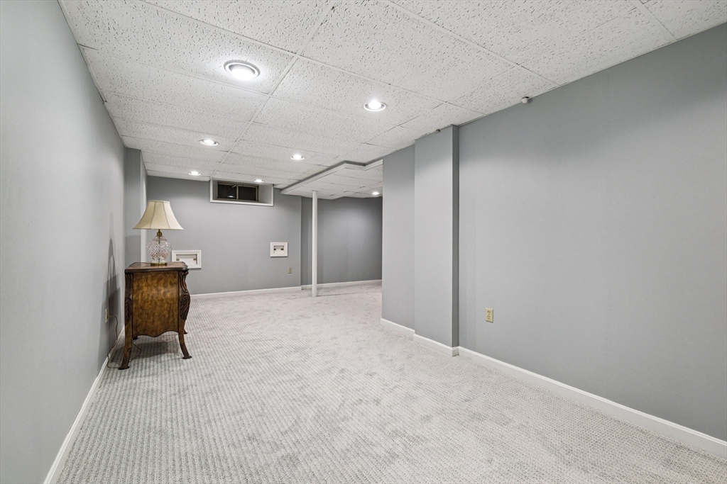 117 Stone Ridge Road, Unit 117 Franklin, MA 02038 - Photo 27 of 36 Gallery Image 27
