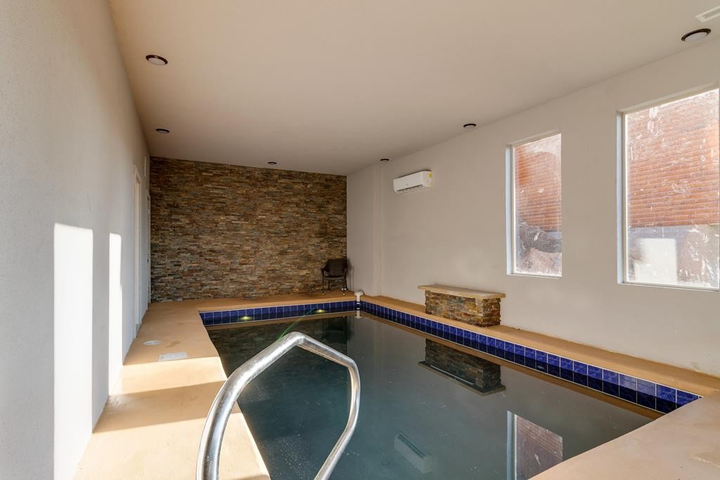 3024 Ridge Top Resort Way Pigeon Forge, TN 37863 - Photo 8 of 19 Gallery Image 8