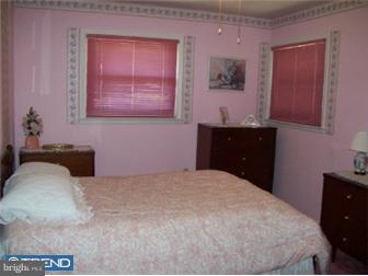3116 Merritt Parkway Sinking Spring, PA 19608 - Photo 6 of 10 Bedroom 2