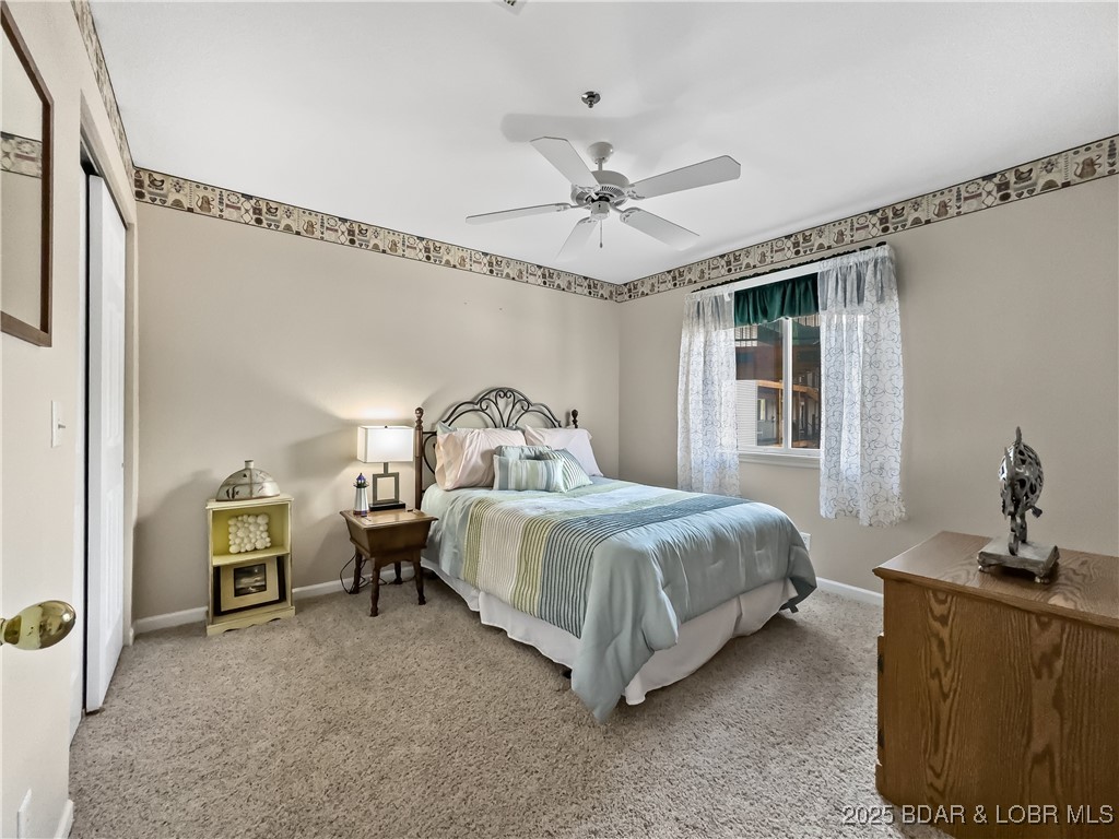 133 Cedar Glen Court, Unit 3D Camdenton, MO 65020 - Photo 19 of 46 Room for guests