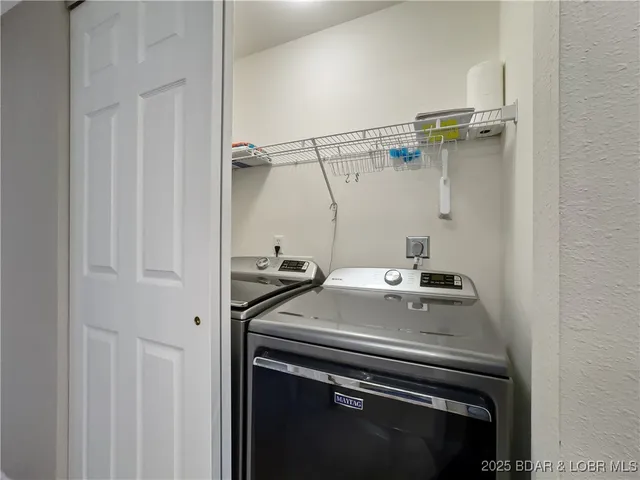 $335,000 | 133 Cedar Glen Court, Unit 3D, Camdenton, MO 65020