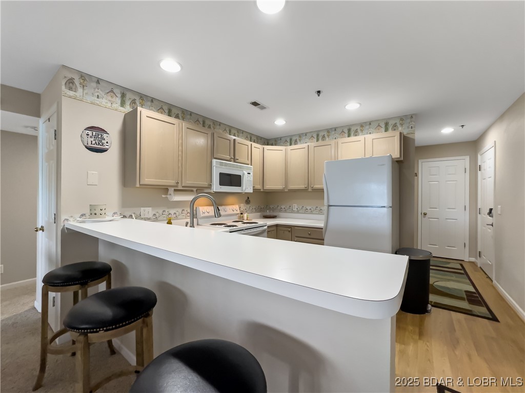 133 Cedar Glen Court, Unit 3D Camdenton, MO 65020 - Photo 8 of 46 Immaculate condition.