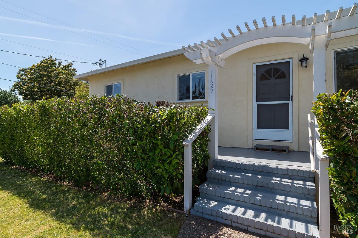 1135 4th Street Novato, CA 94945 - Photo 4 of 47