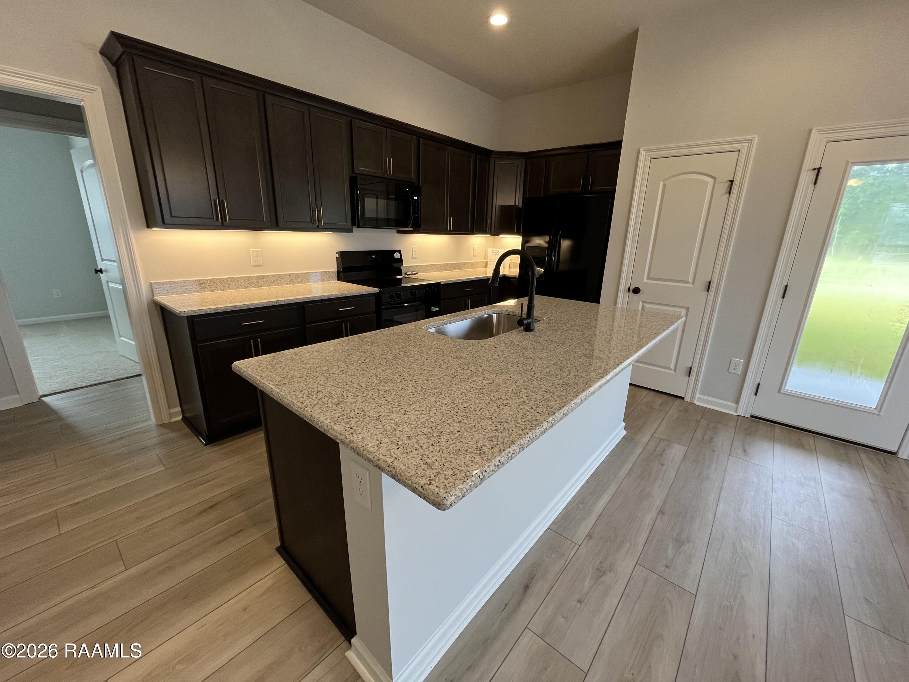136 Ember Rdg Lane Duson, LA 70529 - Photo 3 of 7 KITCHEN