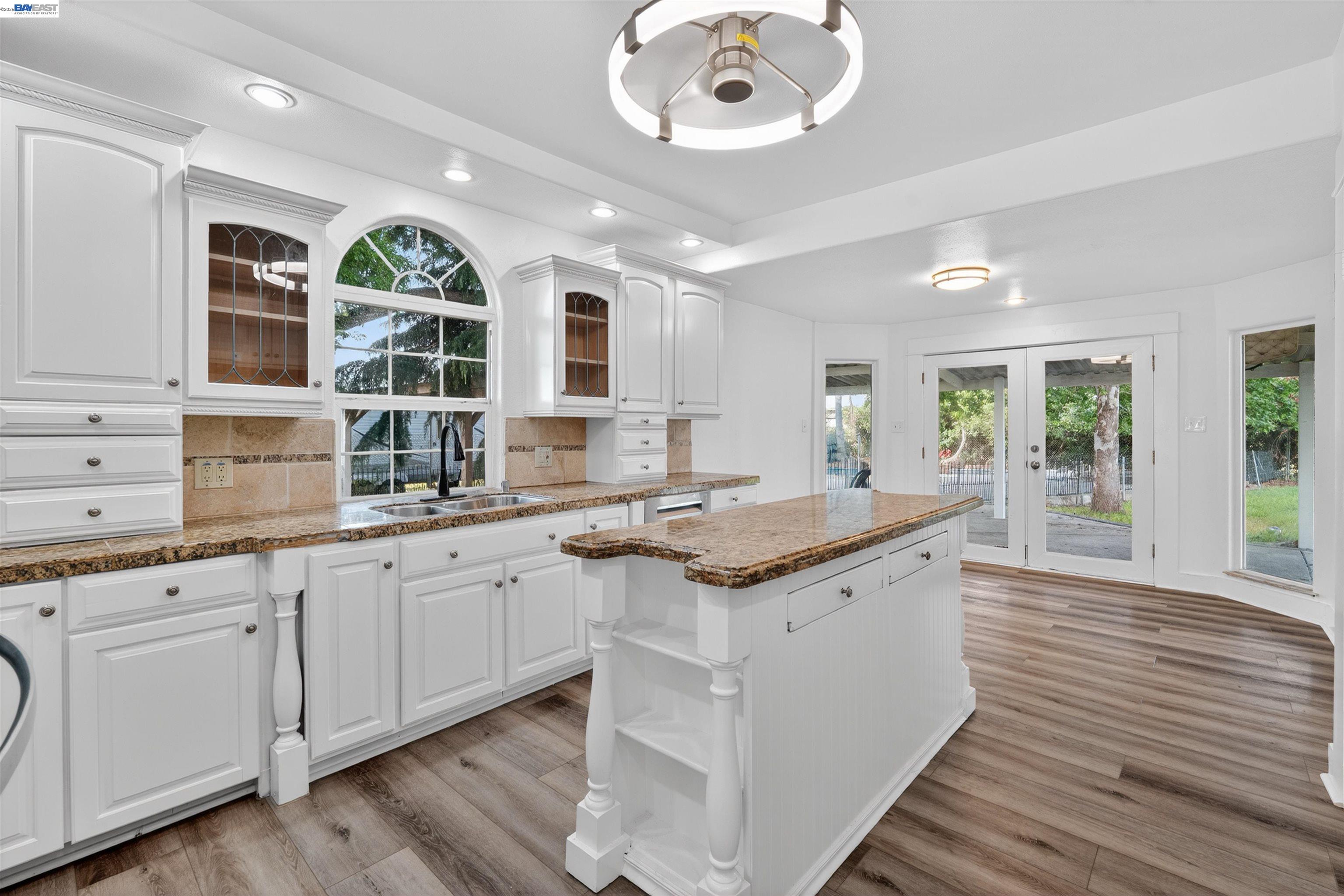 3015 Point Pleasant Road Elk Grove, CA 95757 - Photo 7 of 32