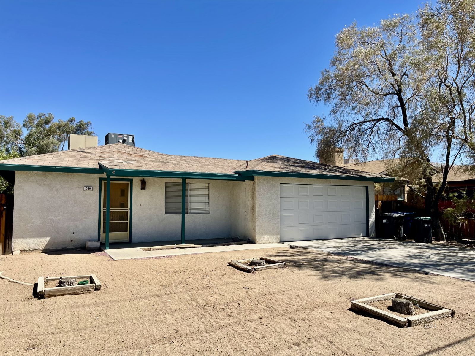 320 South Gateway Boulevard Ridgecrest, CA 93555 - Photo 1 of 21 Gallery Image 1