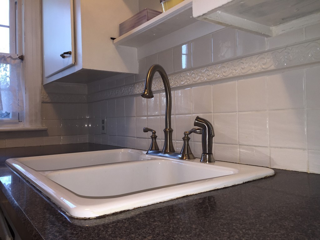 169 Cambria Street Springfield, MA 01118 - Photo 6 of 13 Gallery Image 6