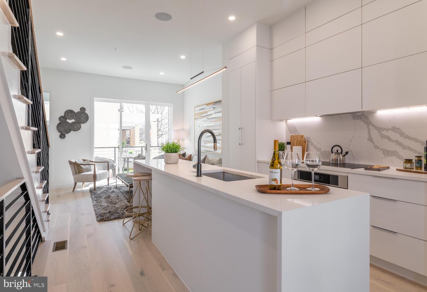 150 A Street South Washington, DC 20001 - Photo 4 of 50