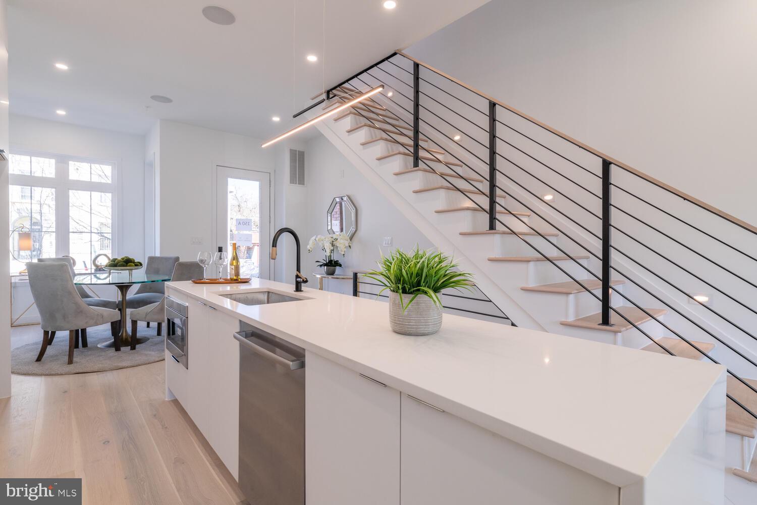 150 A Street South Washington, DC 20001 - Photo 6 of 50