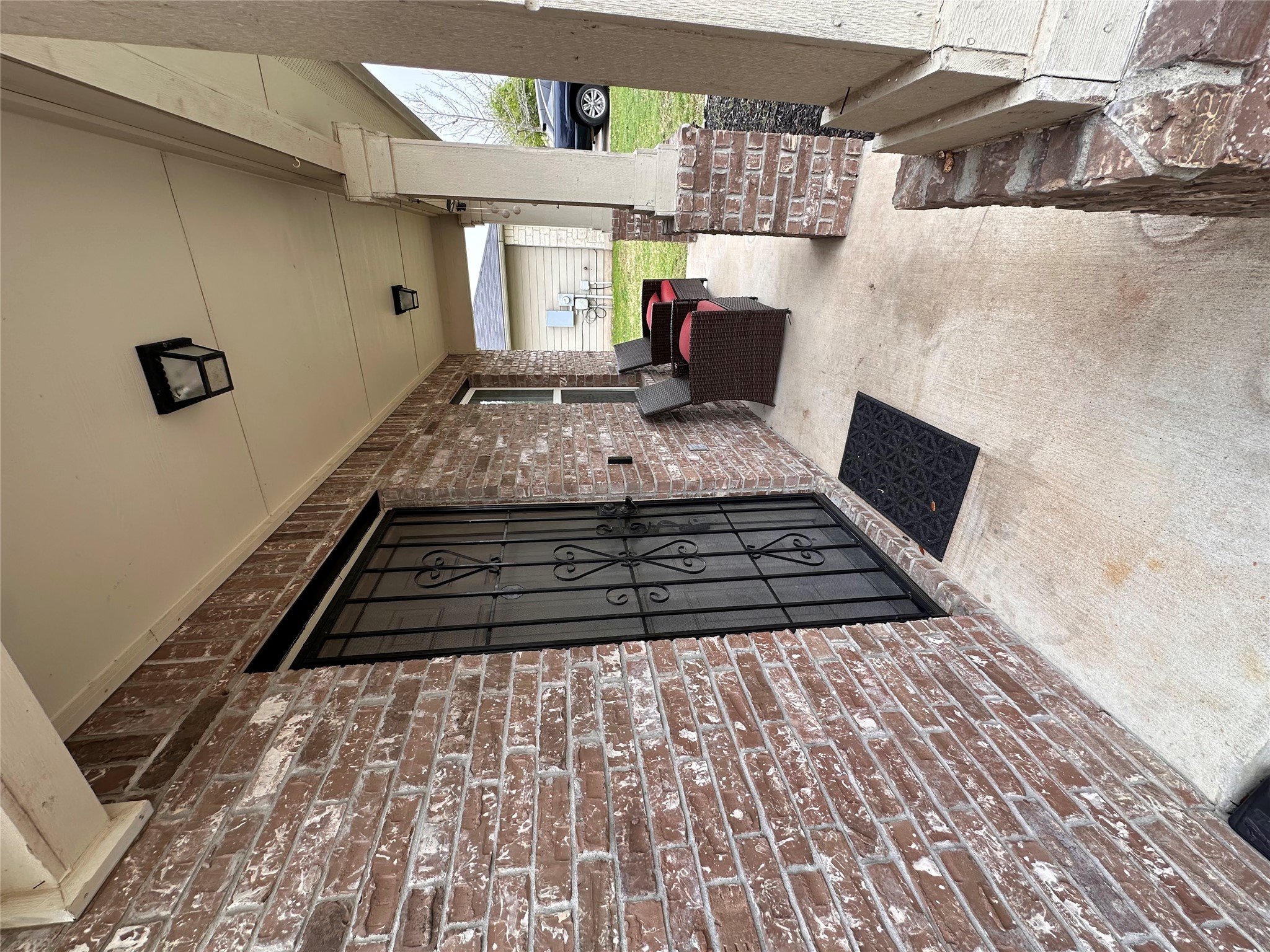 207 Liard River Road Hutto, TX 78634 - Photo 3 of 25 View of covered porch