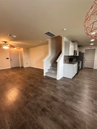 $2,400 | 207 Liard River Road, Hutto, TX 78634