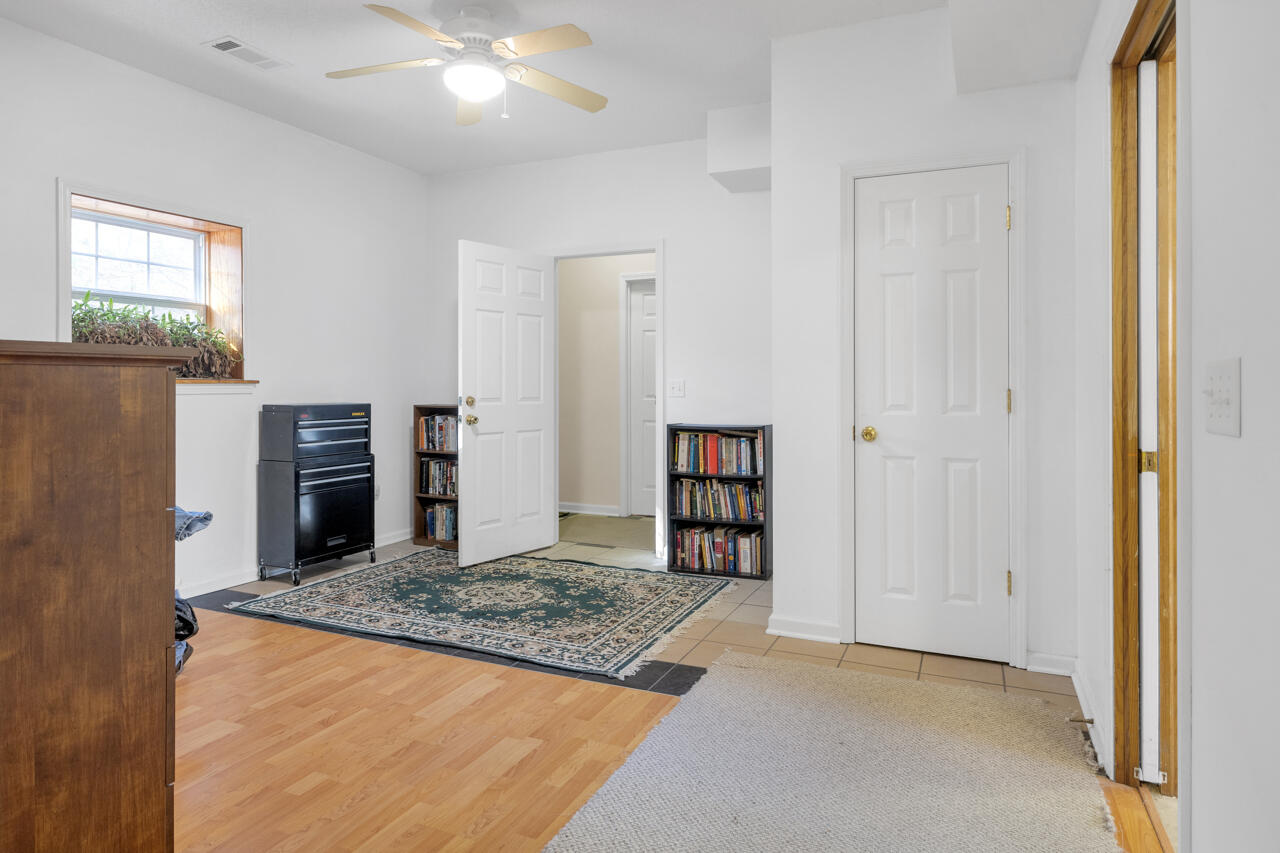 6303 Pottertown Road Murray, KY 42071 - Photo 12 of 42 Bonus Room