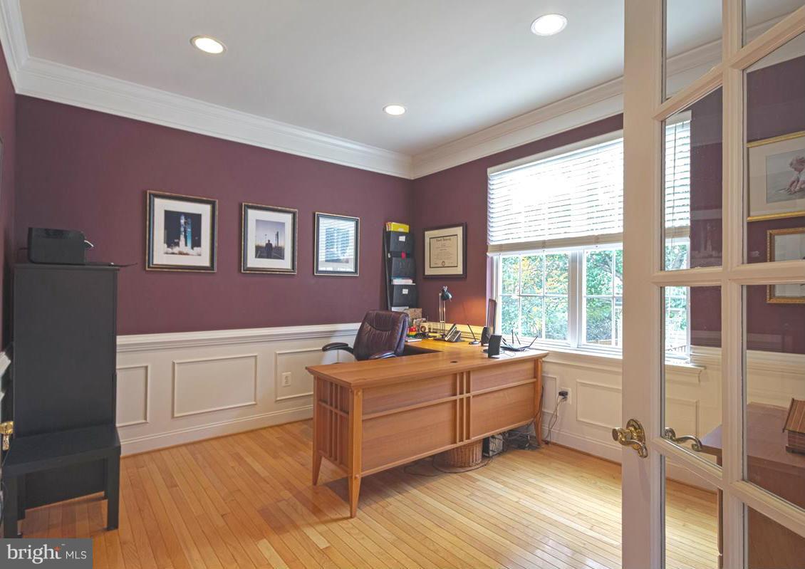 8511 Springway Road Ellicott City, MD 21043 - Photo 13 of 30 Home Office