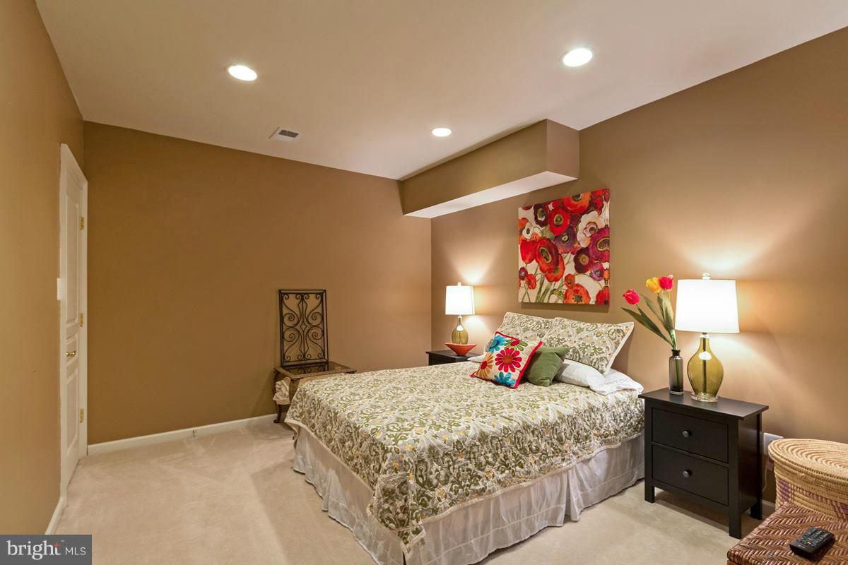 8511 Springway Road Ellicott City, MD 21043 - Photo 23 of 30 Bedroom (Master)