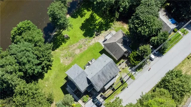 $1,200,000 | 6-8 Wilbur Road, Pleasant Valley, NY 12569