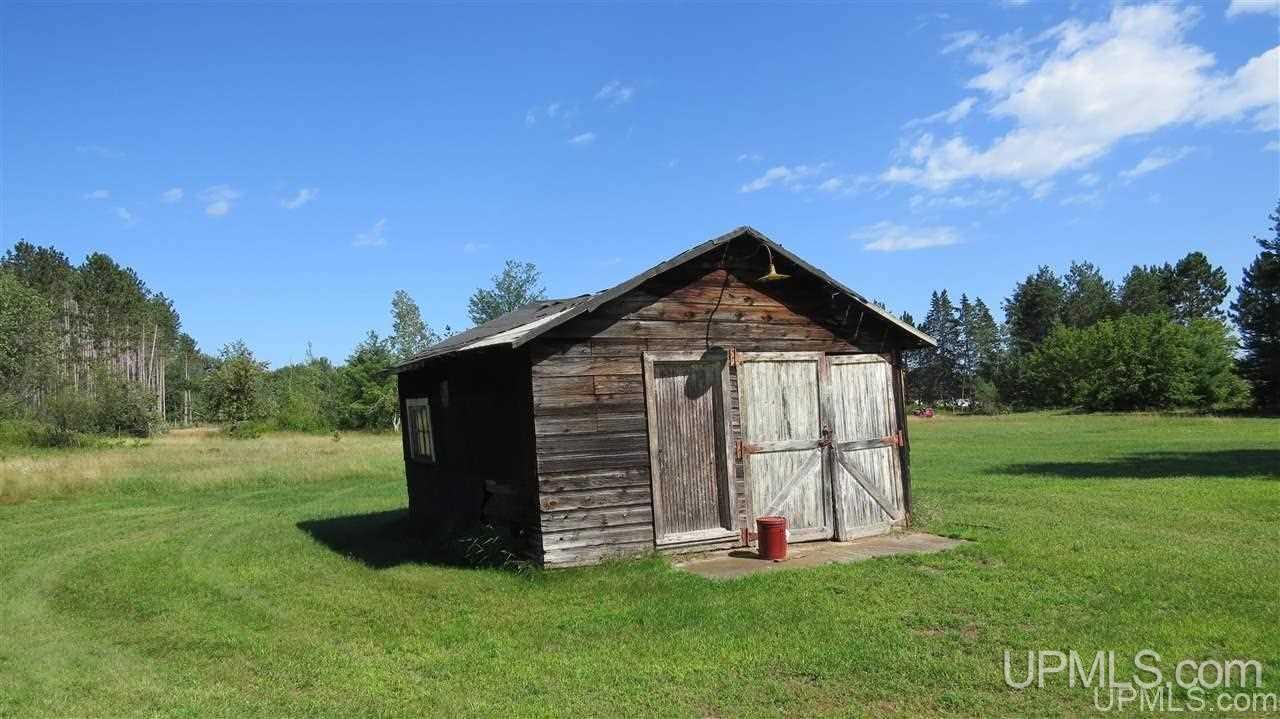 6676 M Road Escanaba, MI 49829 - Photo 7 of 21