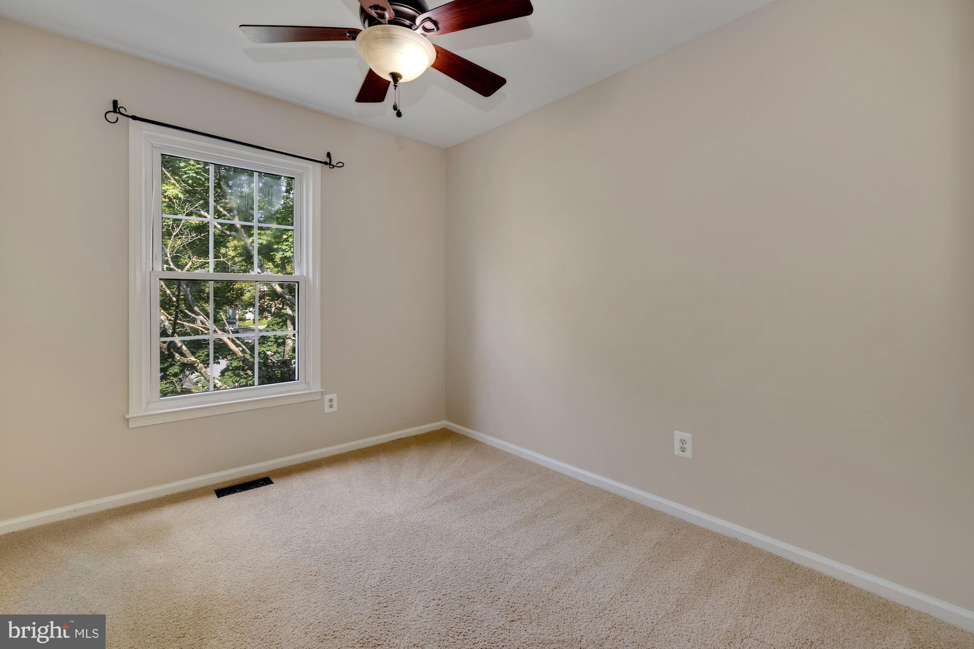 1721 Logmill Lane Gaithersburg, MD 20879 - Photo 18 of 34 Top Floor Bedroom 3