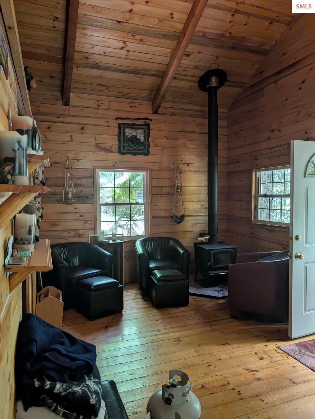 1628 Morris Road Naples, ID 83847 - Photo 14 of 37 Gallery Image 14