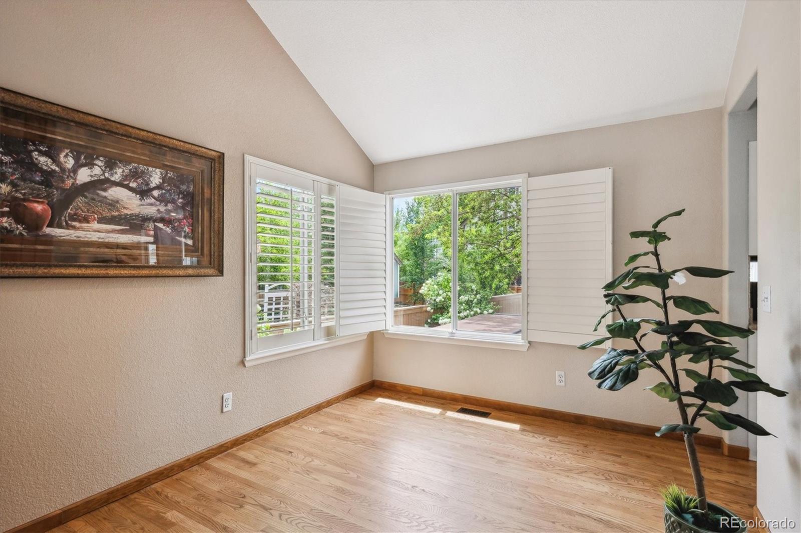 6836 Edgewood Way Highlands Ranch, CO 80130 - Photo 5 of 38 Gallery Image 5