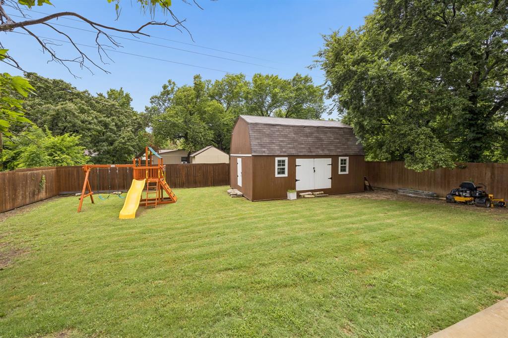1409 Powell Road Mesquite, TX 75149 - Photo 25 of 26