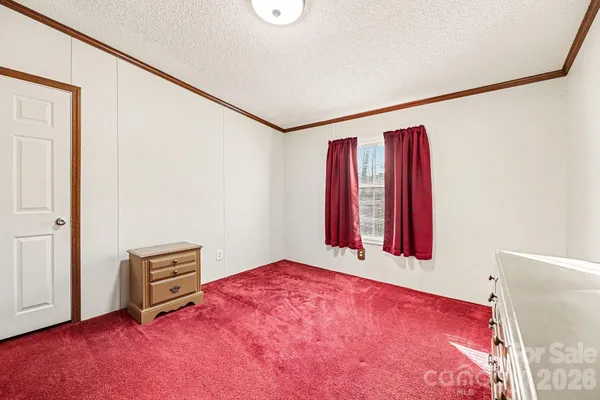 $279,900 | 1115 Cross Creek Drive, Walnut Cove, NC 27052