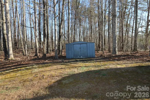 $279,900 | 1115 Cross Creek Drive, Walnut Cove, NC 27052