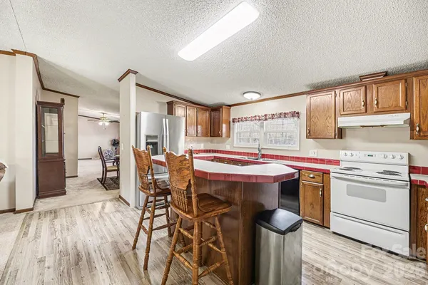 $279,900 | 1115 Cross Creek Drive, Walnut Cove, NC 27052