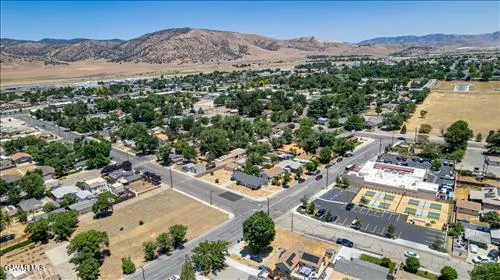 $229,000 | 301 C Street West, Tehachapi, CA 93561