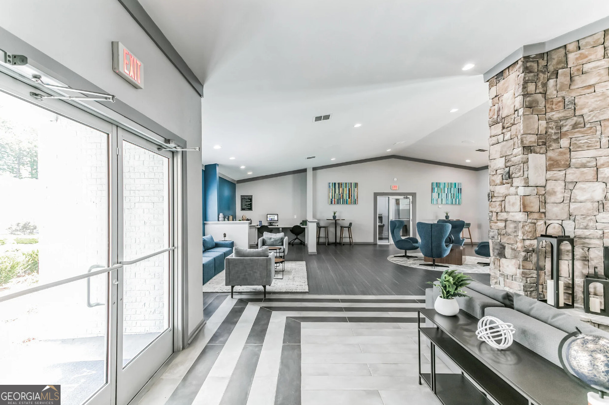 1067 Pitts Road, Unit 1041E Sandy Springs, GA 30350 - Photo 16 of 19