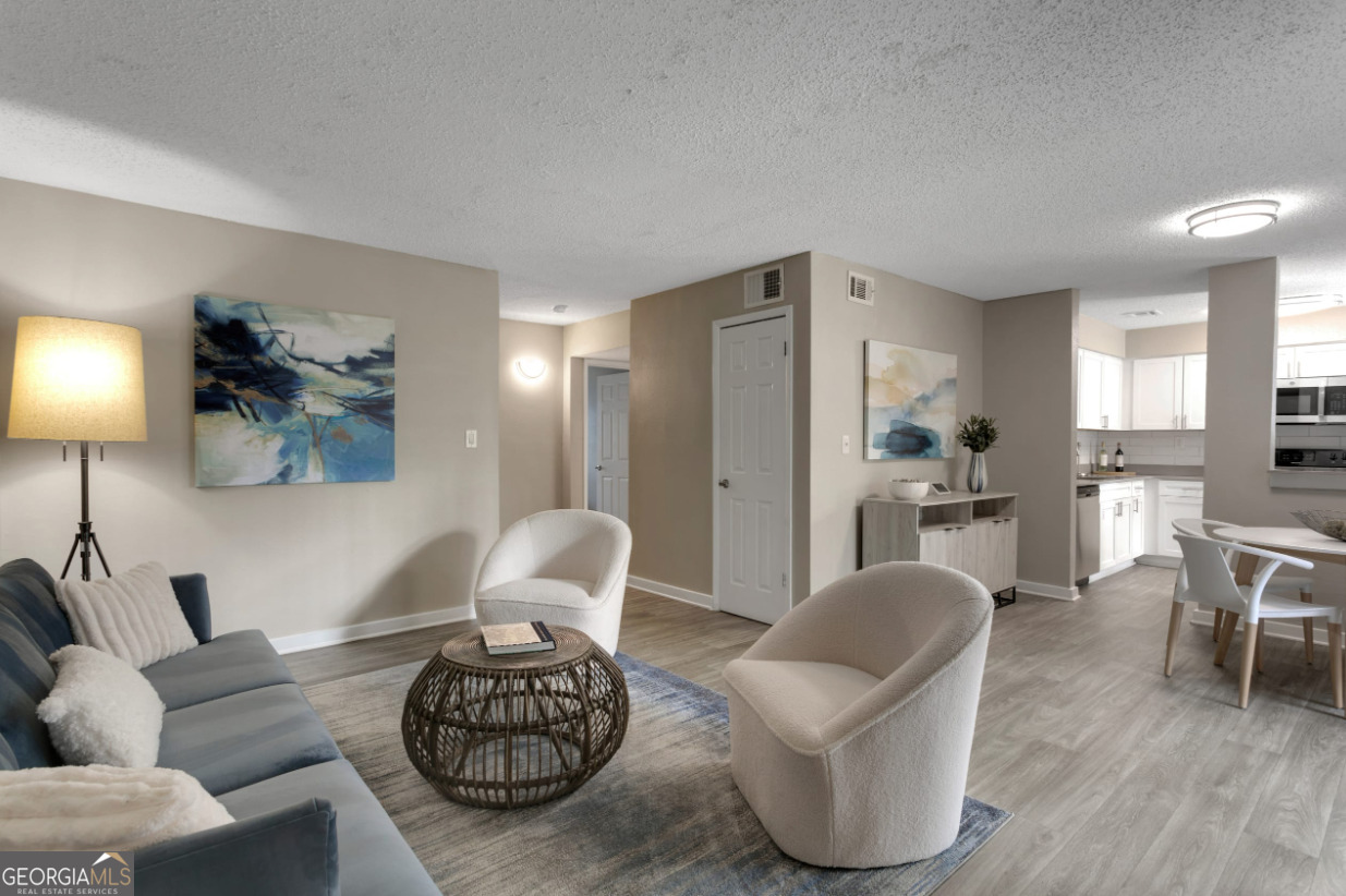 1067 Pitts Road, Unit 1041E Sandy Springs, GA 30350 - Photo 3 of 19