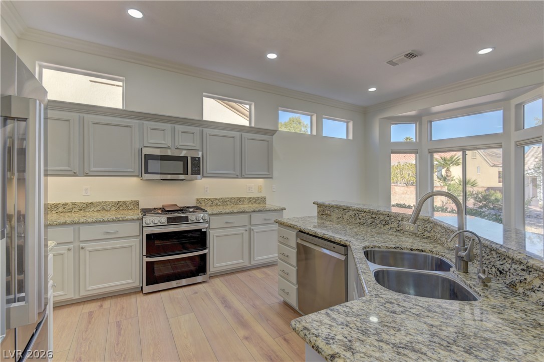 11020 Rackhurst Avenue Las Vegas, NV 89134 - Photo 5 of 30