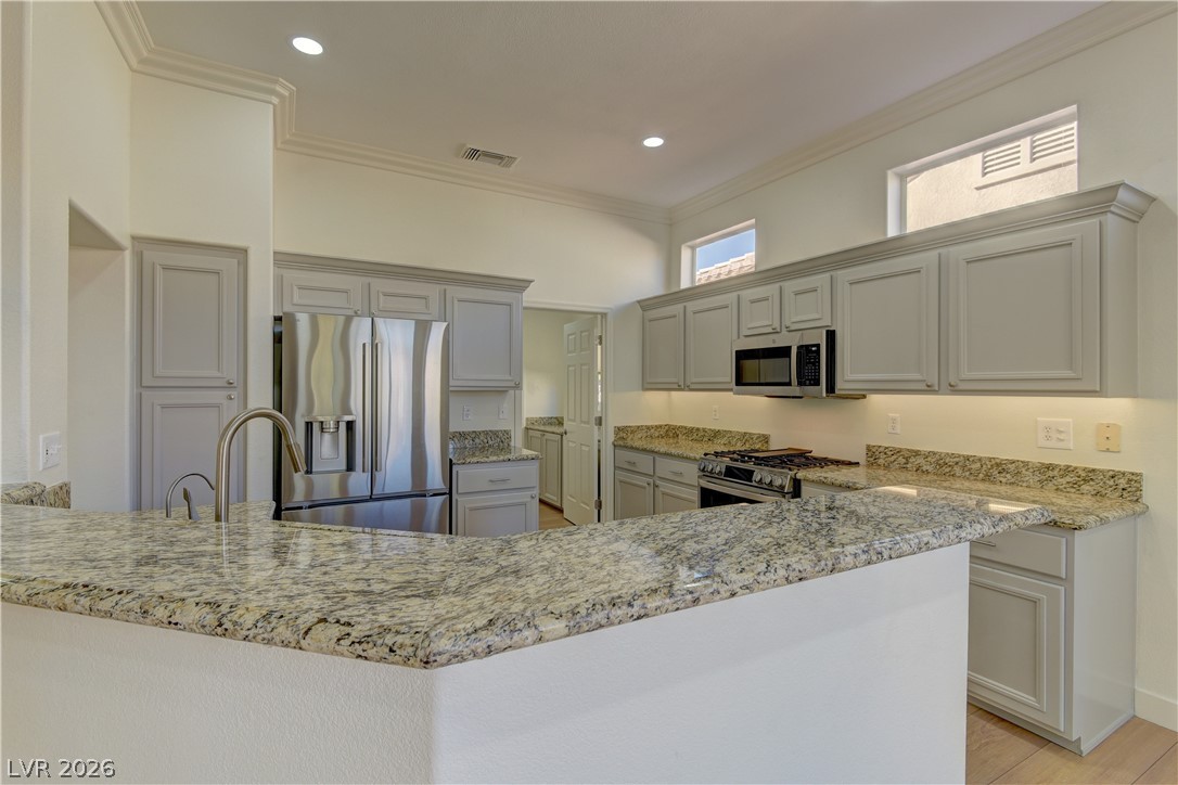 11020 Rackhurst Avenue Las Vegas, NV 89134 - Photo 6 of 30