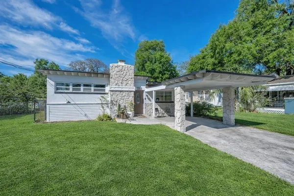 $425,000 | 1304 East Osborne Avenue, Tampa, FL 33603