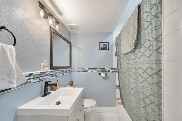 $425,000 | 1304 East Osborne Avenue, Tampa, FL 33603