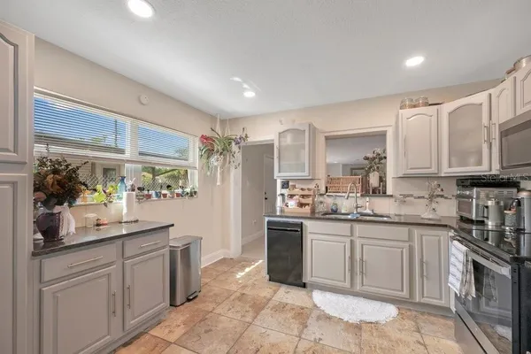 $425,000 | 1304 East Osborne Avenue, Tampa, FL 33603