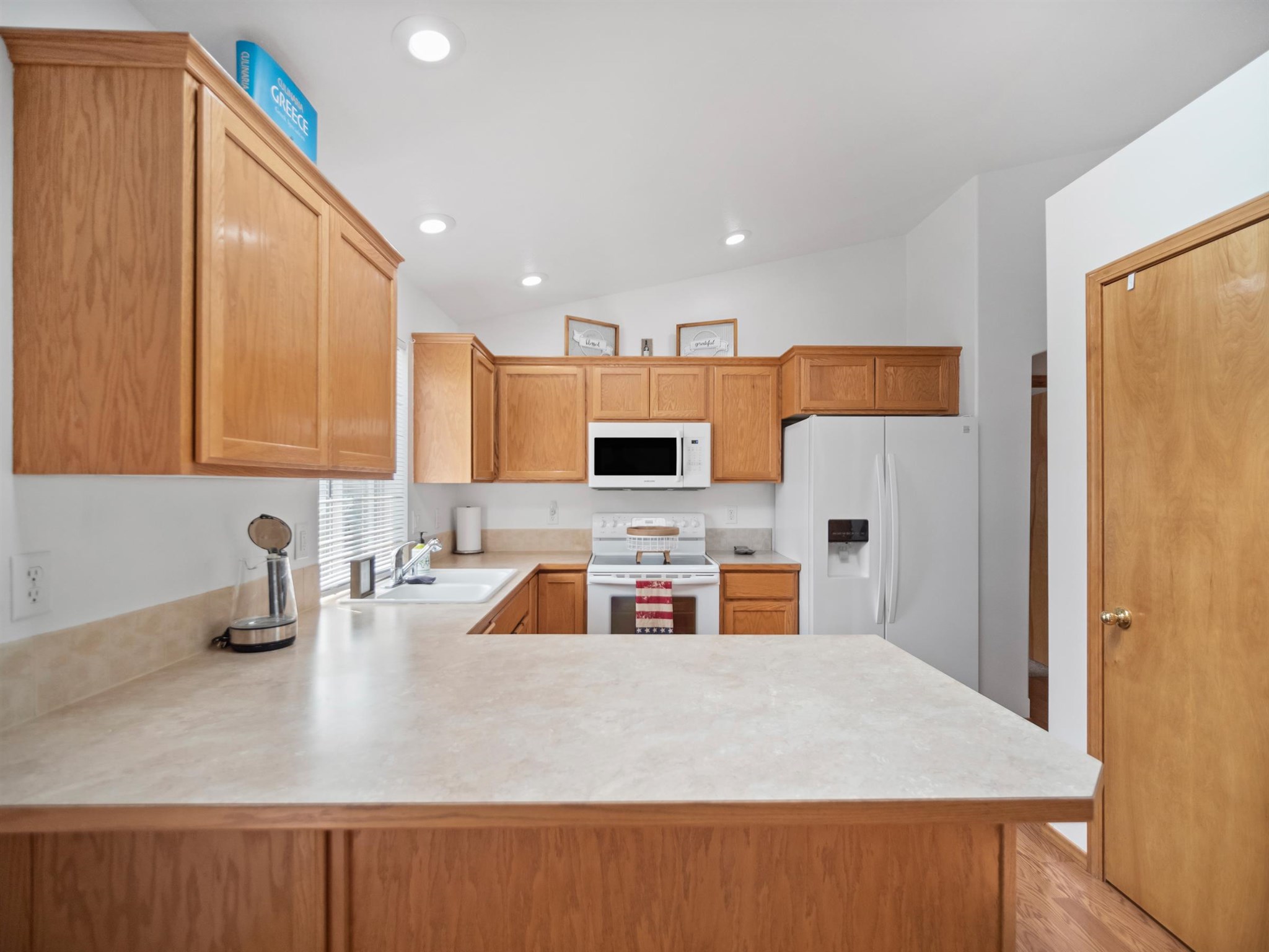 12 East Handy Road Colbert, WA 99005 - Photo 8 of 48