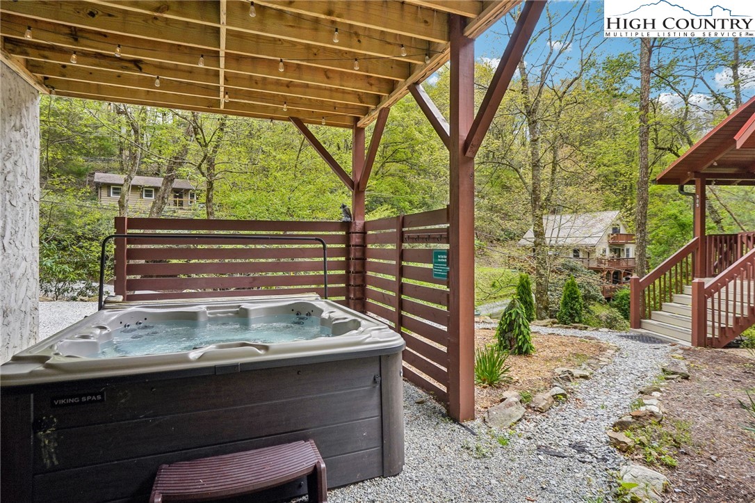 909 Niley Cook Road Blowing Rock, NC 28605 - Photo 25 of 45 a view of outdoor space with seating